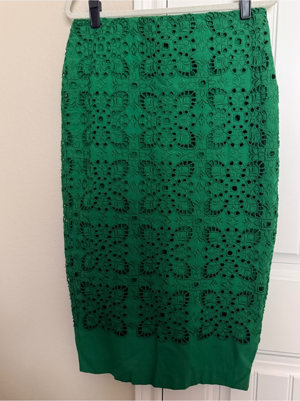 Ann Taylor Green Eyelet Lace Pencil Skirt Size 8